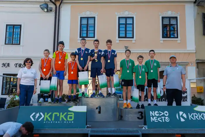 11775664920avtor-Jani-Brajkovič JB_M4922.webp-nm-tek.si